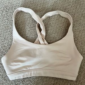 Low intensity cross back sports bra